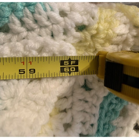 Crochet White Green Yellow Baby Blanket Soft Pastel Scallop Handmade 50" x 60" - Picture 10 of 10
